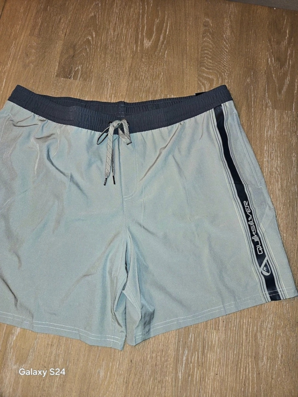 Quiksilver Men's Swim Trunks Green XXL NWT